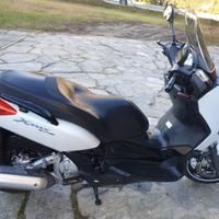 Scooter yamaha xmax 250