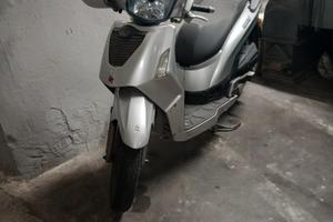 Kymco People 50S
