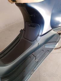 scooter vespa piaggio