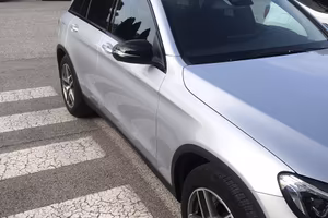 Mercedes glc 220 amg