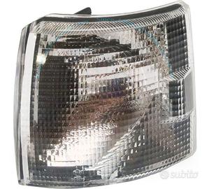 Freccia anteriore sinistra bianca VW T4