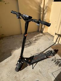 Monopattino Elettrico Kukurin