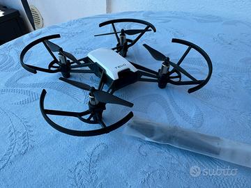 DJI TELLO
