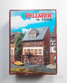 Scala N 1:160 - Edificio con negozio a piano terra