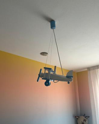 Lampadario, forma di aeroplano