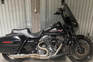 HARLEY DAVIDSON FLHRI 2008