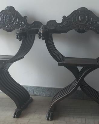Coppia sedie Savonarola- legno intagliato