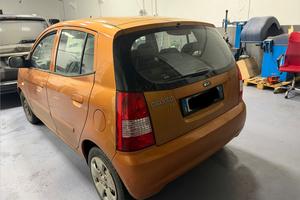 Kia picanto 1.1