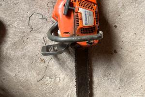 2 motoseghe (husquarna 350 e 365xp)