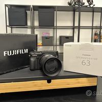 Fujifilm GFX 50R con obiettivo GF 63