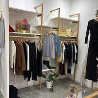 Scaffali a parete per arredo negozio