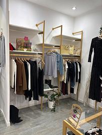 Scaffali a parete per arredo negozio