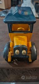 Ertl 1931 Hawkeye Motor Truck