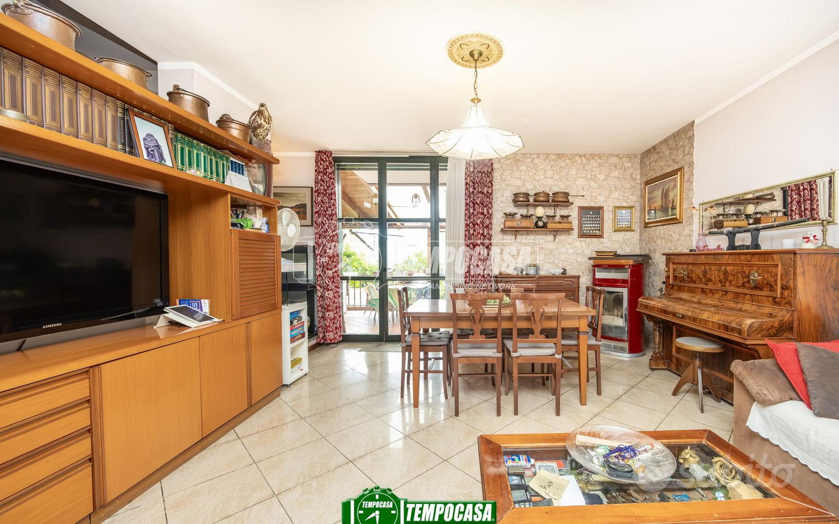 Casa – Trezzano Rosa, Milano - Vista 2