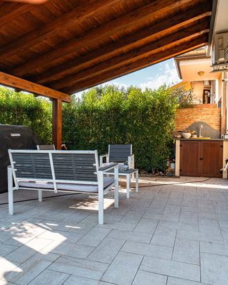 Immobiliare group. villa nicolosi
