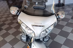 Honda GL 1800 GOLDWING GL 1800