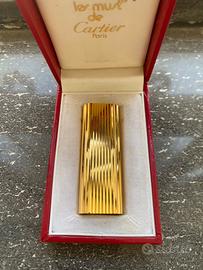 Accendino Cartier placcato in oro