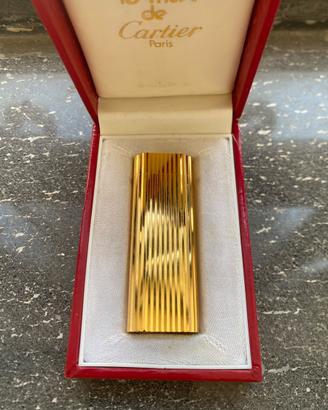 Accendino Cartier placcato in oro