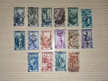 lotto Francobolli repubblica italiana serie Italia