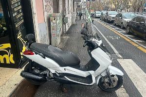 Yamaha X-Max 250 fine 2008 - PERMUTE