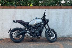 Yamaha xsr900