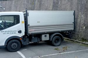 Renault Maxity Nissan Cabstar