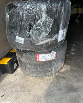 Gomme 4 stagioni 205/55/R17 NUOVE
