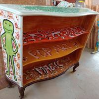 Mobile astratto dipinto a mano