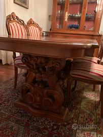 Tavolo in legno massello