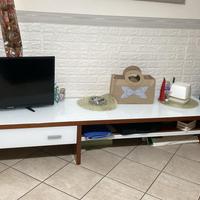 Mobil tv legno e vetro bianco