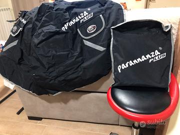 Coprigambe scooter compreso di sacca