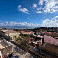 Faro Sup - Trilocale ben disimpegnato, panoramico