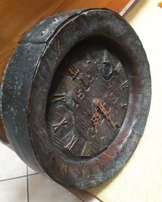 orologio a forma di botte 