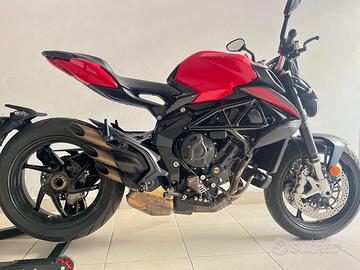 MV Agusta Brutale 800