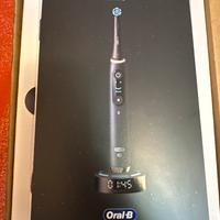 Spazzolino elettrico Oral-B serie 10