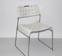 Sedia omstack design lamiera bianca vintage