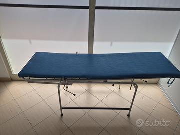 Gratis Materassino medico + lettino in metallo