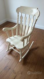 Sedia dondolo bianco design