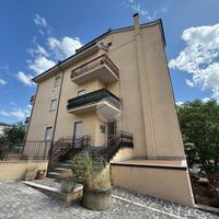 2 LOCALI A L'AQUILA