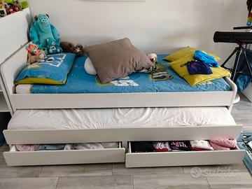 Letto singolo di Ikea con letto estraibile