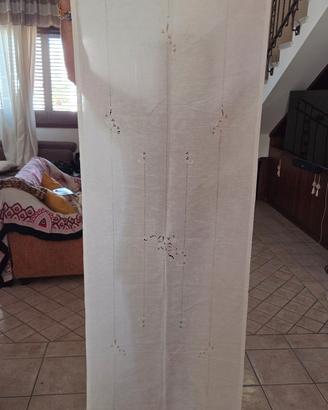 Pannello tenda intaglio e gigliuccio