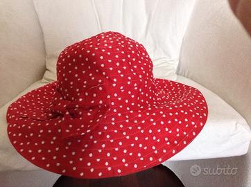 Cappello rosso