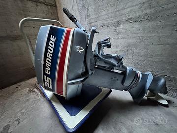 FUORIBORDO Evinrude da 25CV, 2 tempi + 1,5CV
