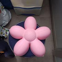 Plafoniera a forma di fiore rosa