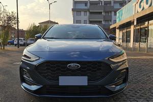Ford Focus St line 