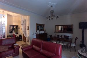 Appartamento ristrutturato con doppia esposizione