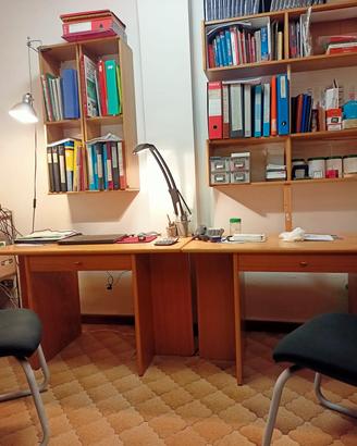 SCRIVANIA in rovere massello 