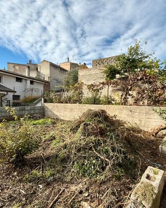 Ampia soluzione immobiliare su due livelli
