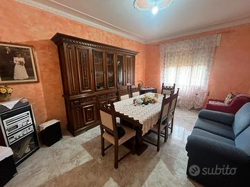 CAVARZERE: 104A: Appartamento al primo piano