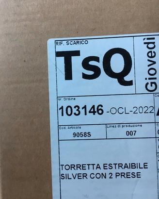 TORRETTA ESTRAIBILE PRESE ELETTRICHE CUCINA